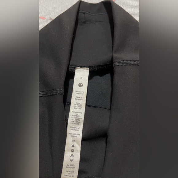 Lululemon Wunder Train HR Tight 25” - Picture 7 of 9